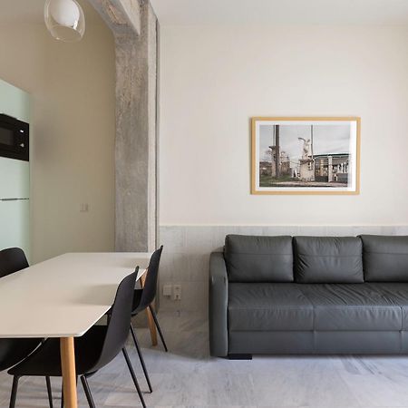 Mooeve Exarchia Apartamento Atenas Exterior foto