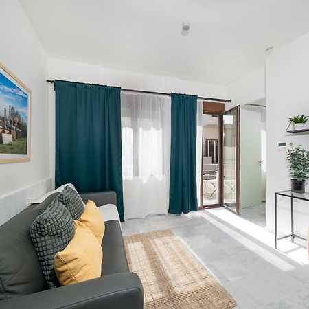 Mooeve Exarchia Apartamento Atenas Exterior foto