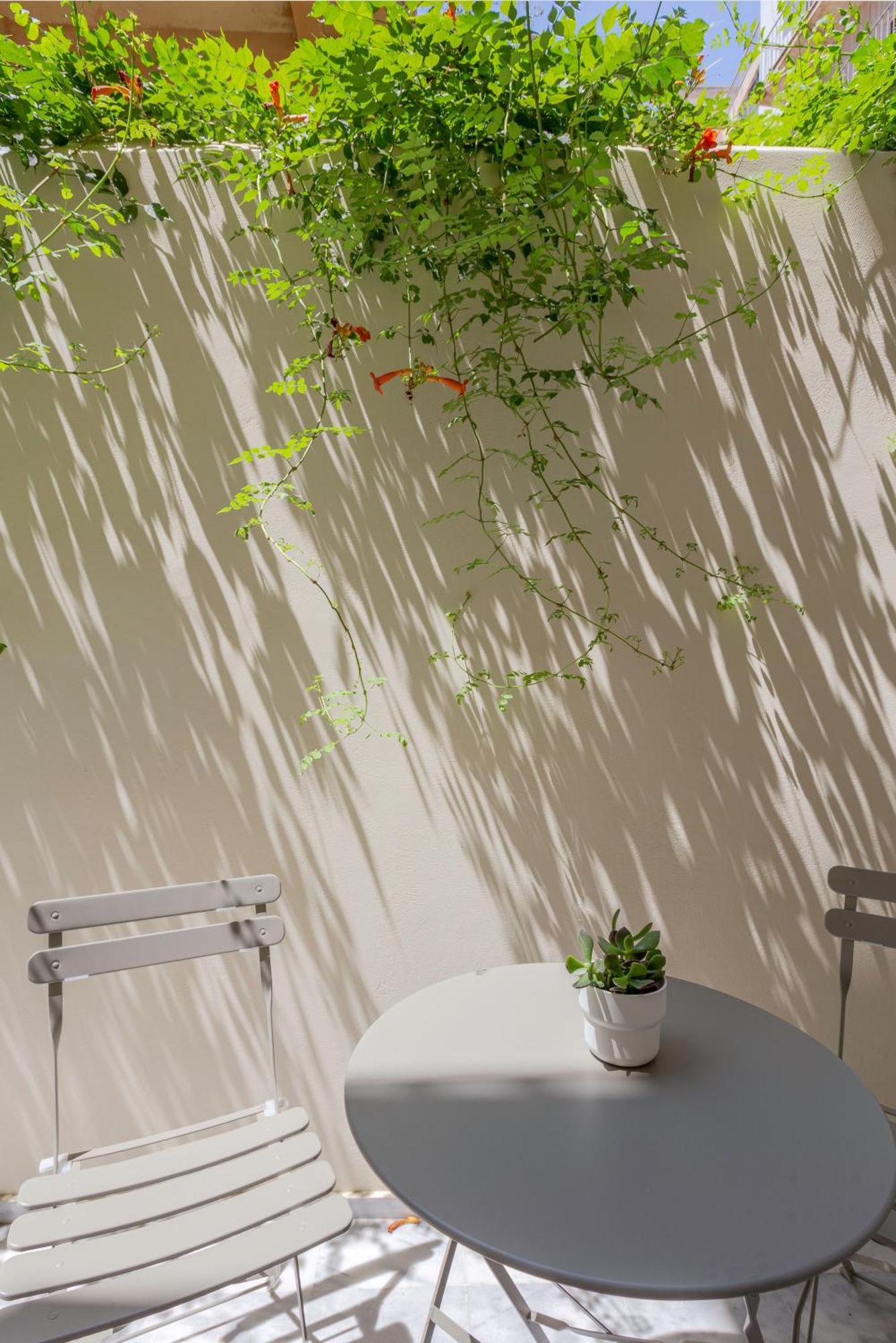 Mooeve Exarchia Apartamento Atenas Exterior foto