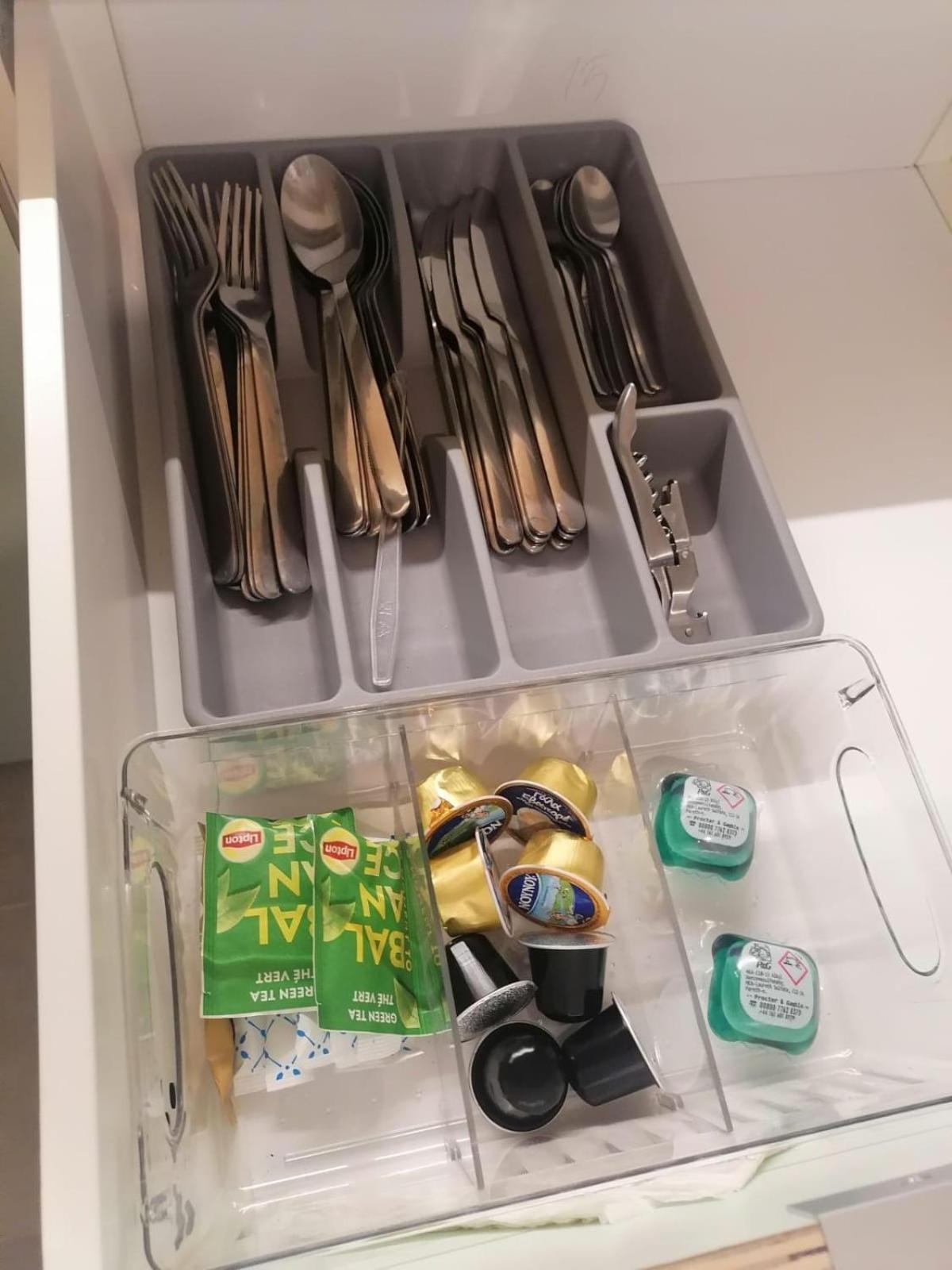Mooeve Exarchia Apartamento Atenas Quarto foto